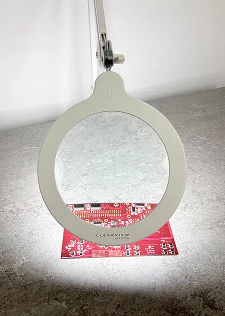 ClearView-HEPTA-PCB-450×600 ClearView HEPTA over a PCB