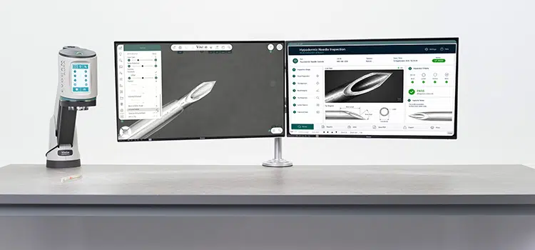 AURA-Touch-Verso-2-Screens-750×350 EVO Cam AURA Touch an einem Verso-Arm mit zwei Monitoren